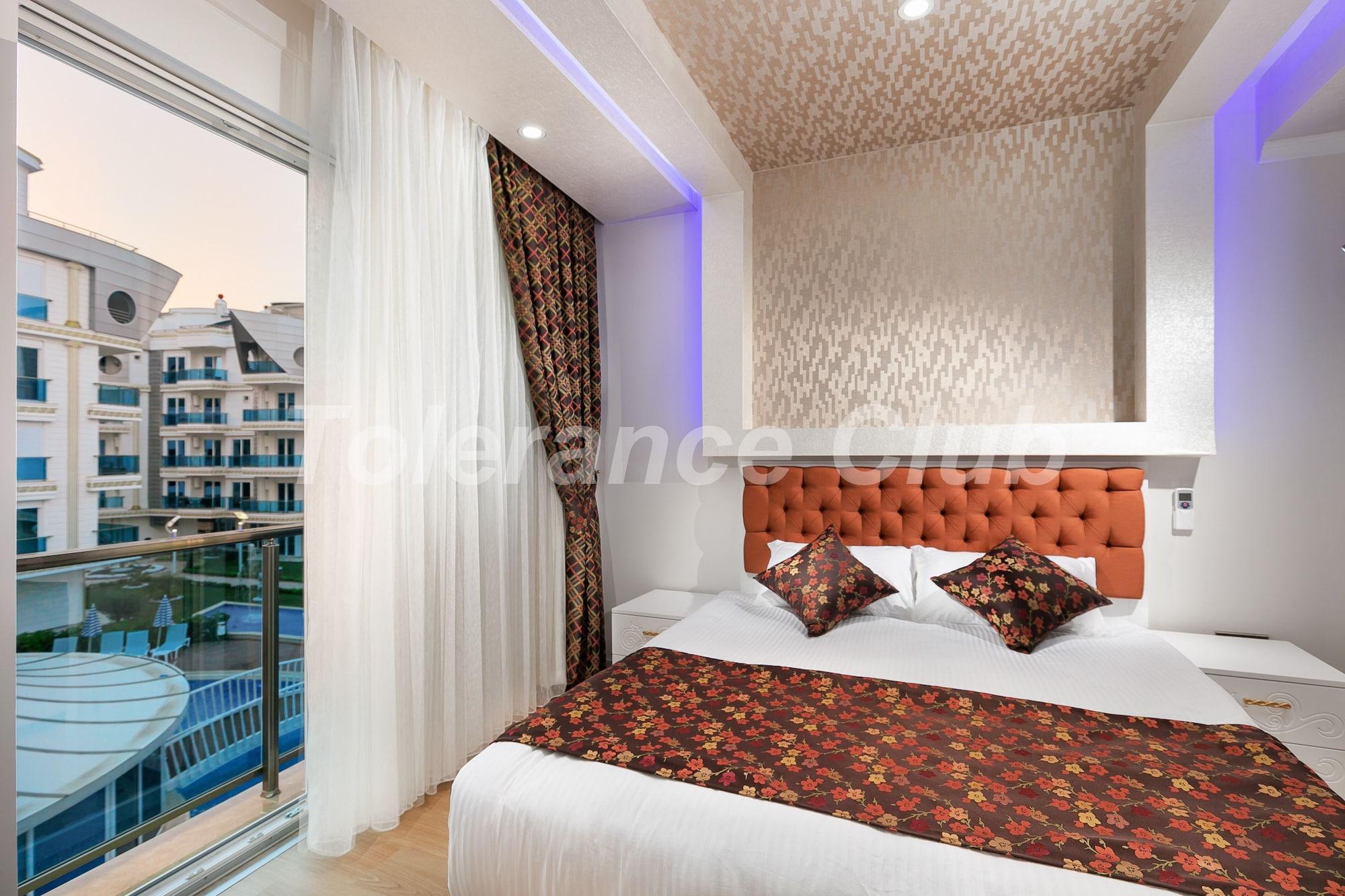 Melda Palace Анталия Екстериор снимка
