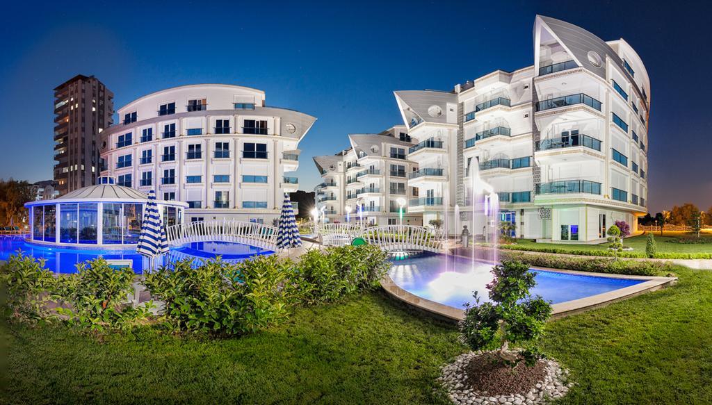 Melda Palace Анталия Екстериор снимка