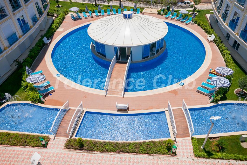 Melda Palace Анталия Екстериор снимка